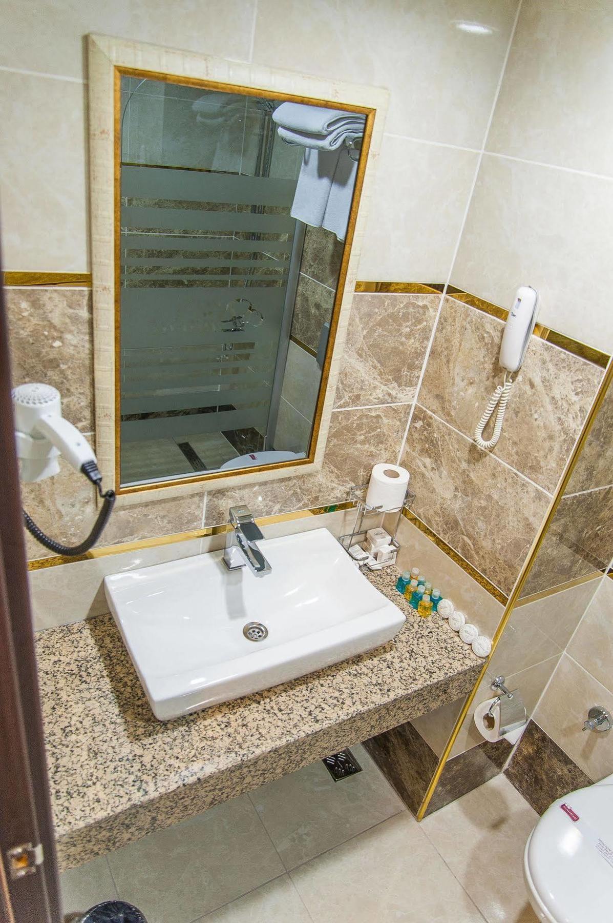 Duendar Hotel Konya Esterno foto